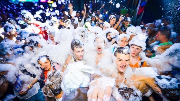 Fiesta de la espuma — Cumpleaños